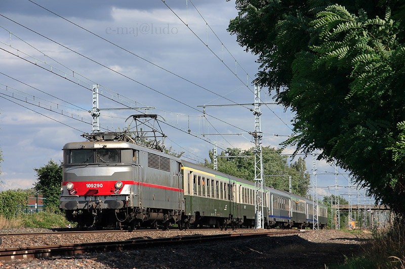 BB 9290.JPG